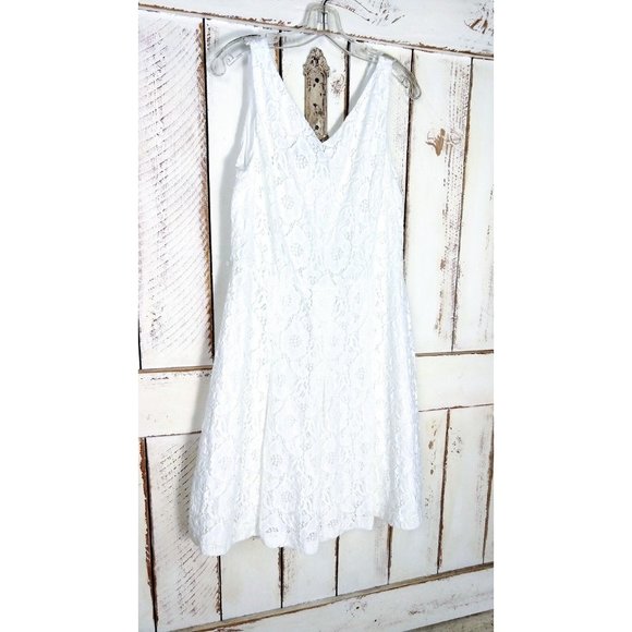 Vintage 90s white cotton eyelet lace sleeveless summer dress - Picture 5 of 5